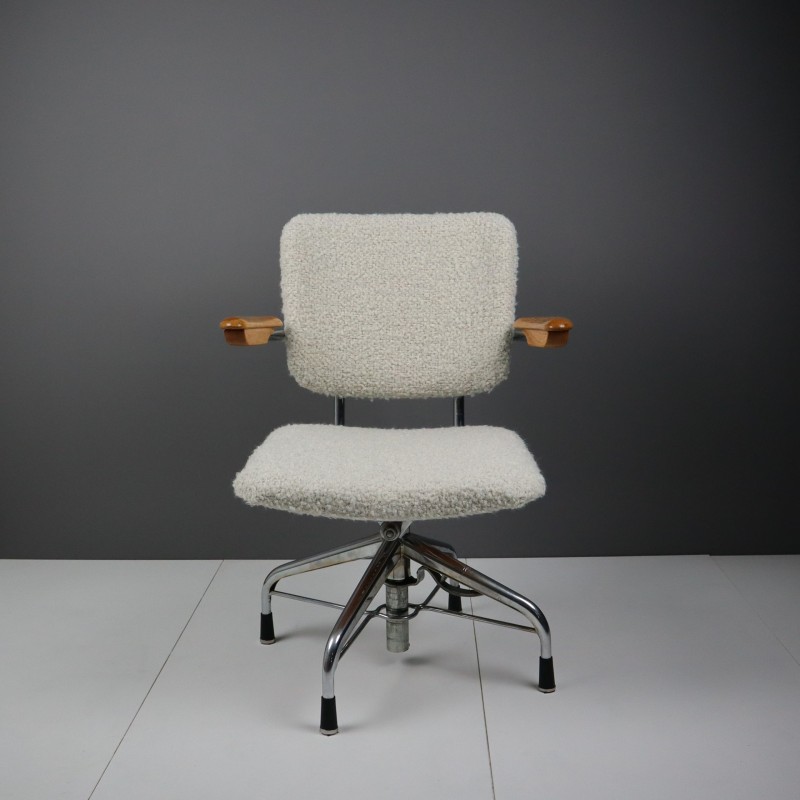 Vintage desk chair in off-white bouclé fabric from Verkstads Ab, Sweden