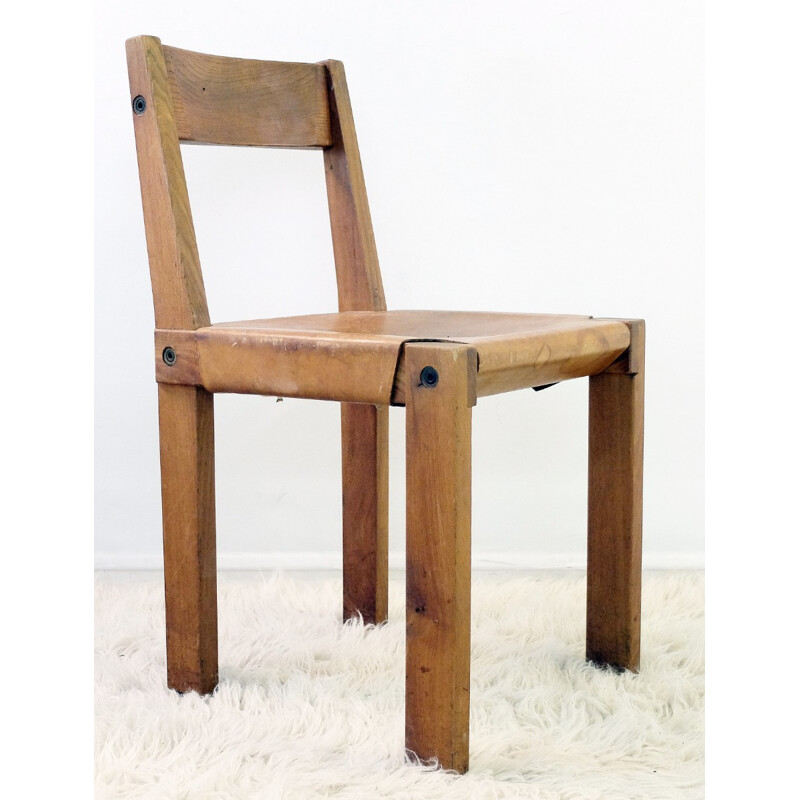 Suite de 4 chaises en frêne et cuir de Pierre Chapo - 1960