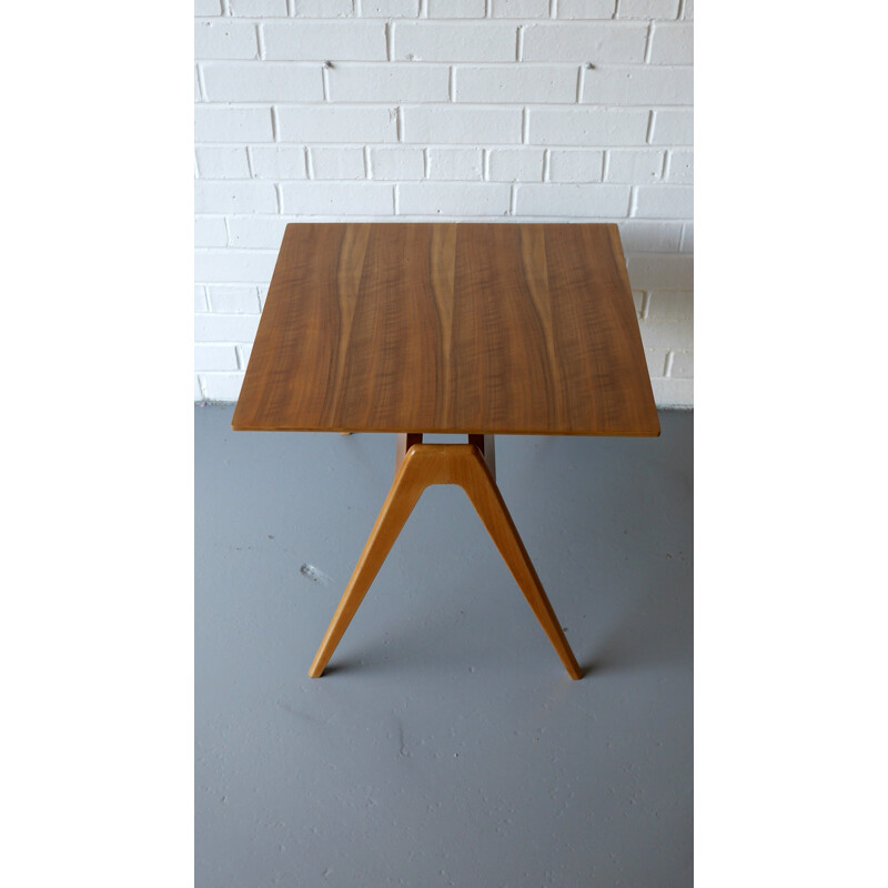 Coffeestak table by Robin Day for Hille - 1950s