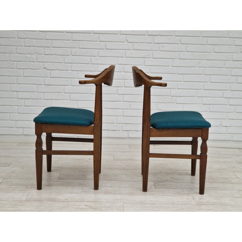 Paar vintage eiken en wollen stoelen van Henning Kjærnulf, Denemarken 1960
