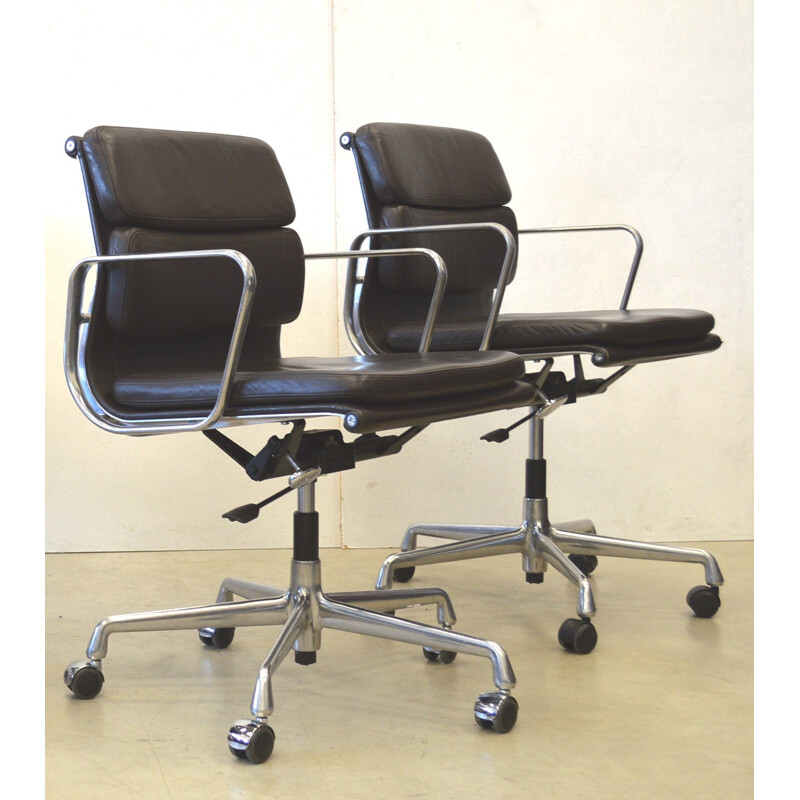 Desk chair model EA217 by Charles Eames for Vitra - 2000s