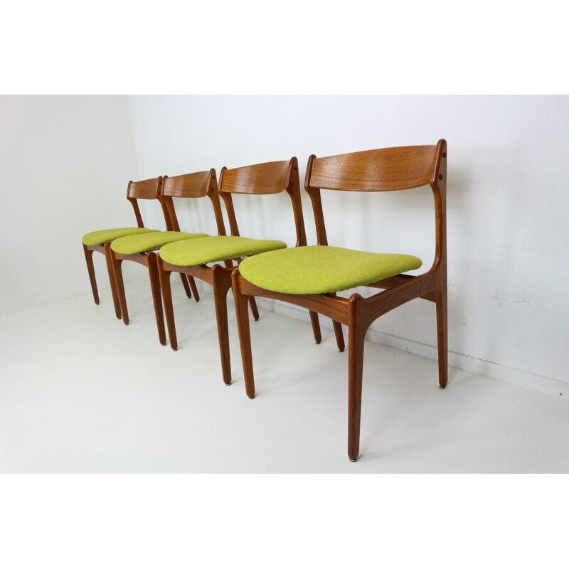 Ensemble de 4 chaises de salle à manger conçues par Erik Buck pour O. D. Mobler - 1960