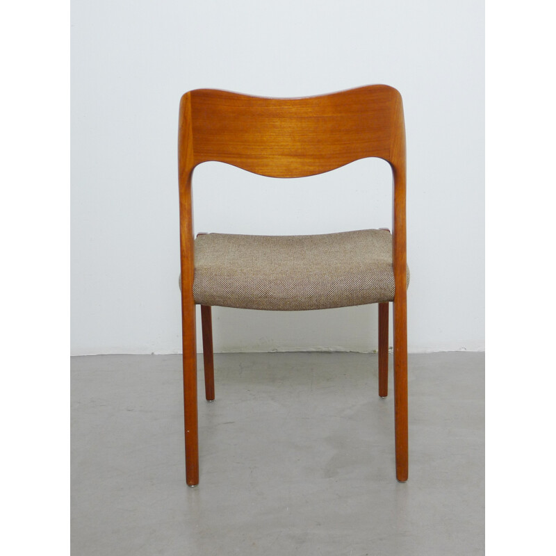 Ensemble de quatre chaises à repas de modèle 71 par Niels Otto Moller pour J.L. Møllers - 1960