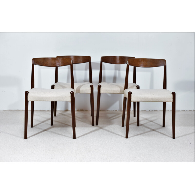 Set van 4 vintage Deense notenhouten en wollen stoelen