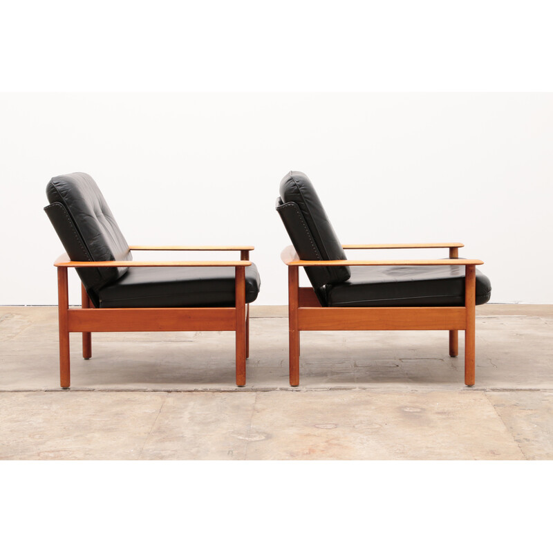 Paire de fauteuils Relax vintage en cuir noir et bois, 1960