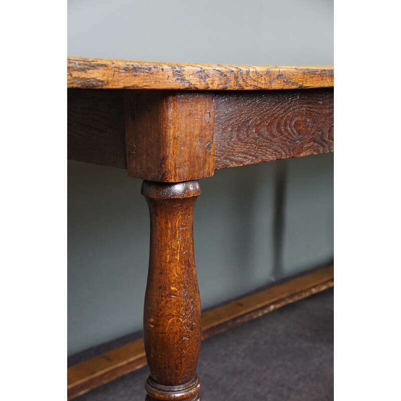 Mesa de comedor inglesa de madera de roble de mediados de siglo