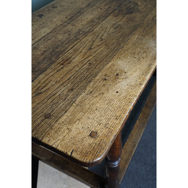 Mesa de comedor inglesa de madera de roble de mediados de siglo