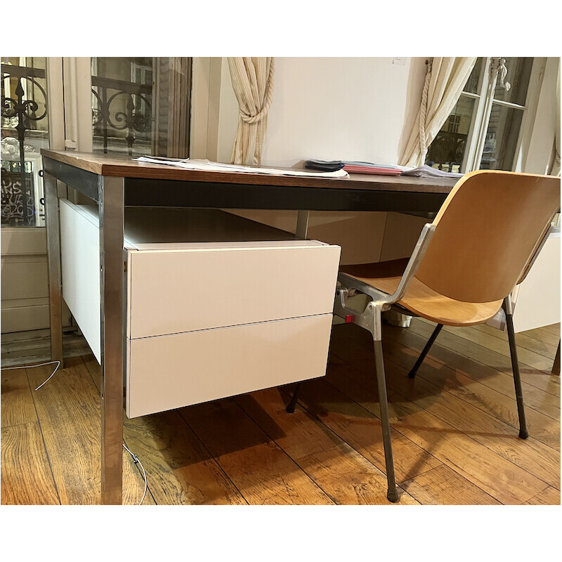 Vintage executive desk in wood veneer, 1980