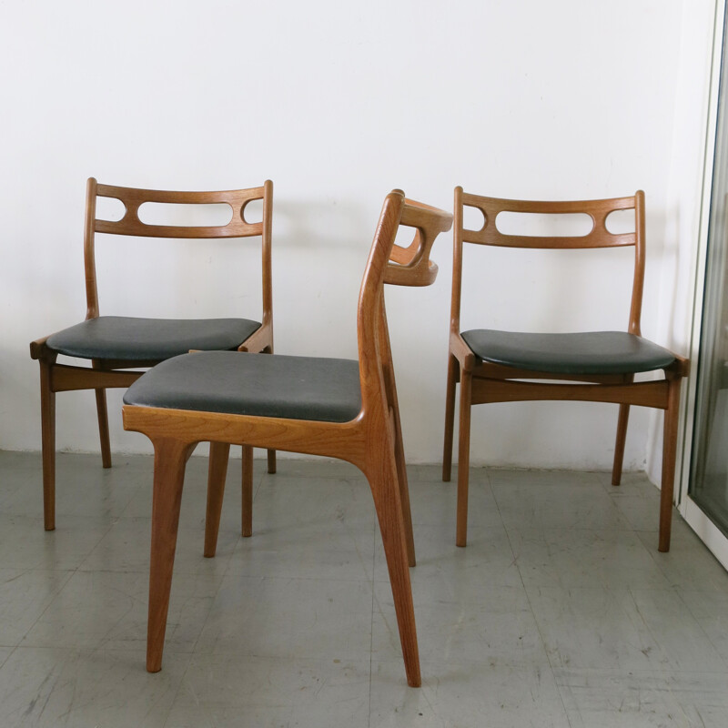 Set of 3 chairs by Johannes Andersen - 1960s