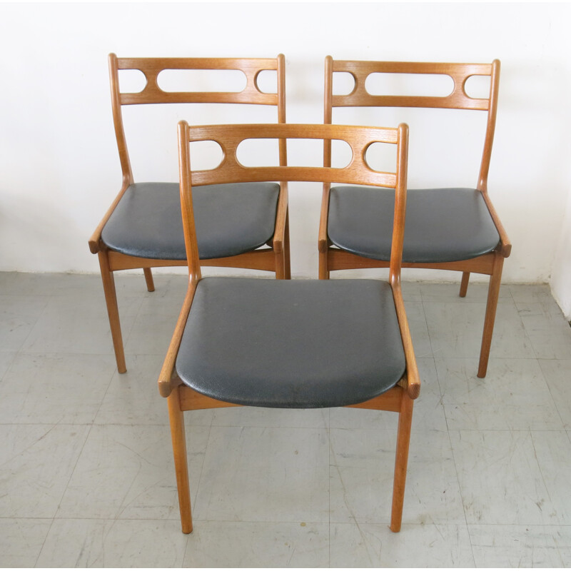 Set of 3 chairs by Johannes Andersen - 1960s