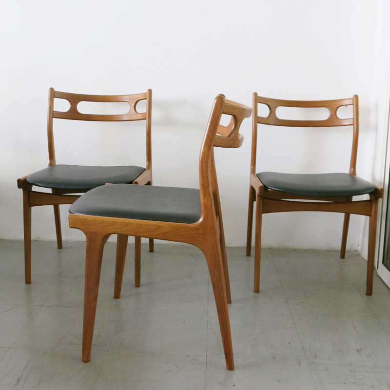 Set of 3 chairs by Johannes Andersen - 1960s