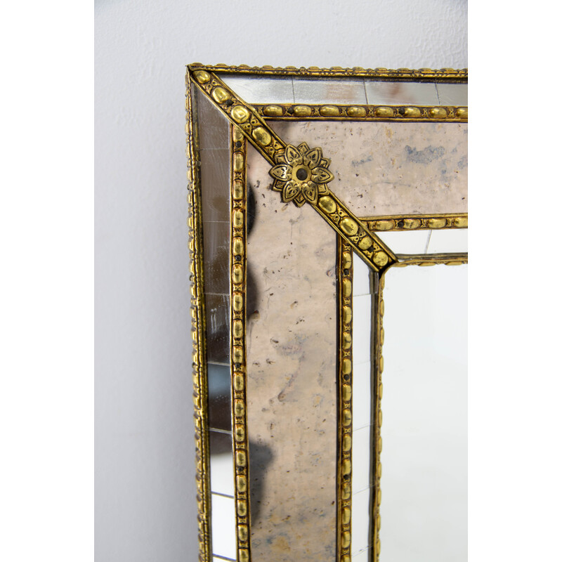 Specchio vintage a più facce con ghirlande in ottone, Francia, anni '70