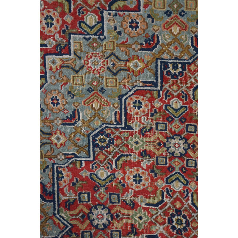 Tapis oriental vintage usé noué à la main