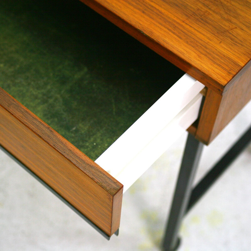 Mid-Century Modern walnut side table on wheels - 1960