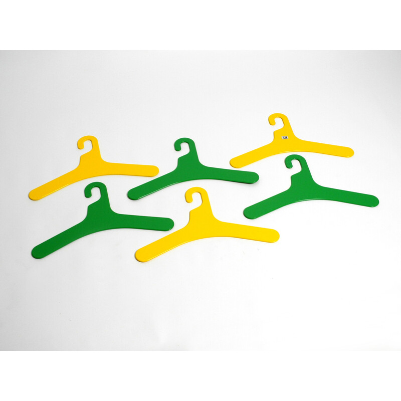 Set of 6 vintage green and yellow plastic hangers by Ingo Maurer for Design M, 1970
