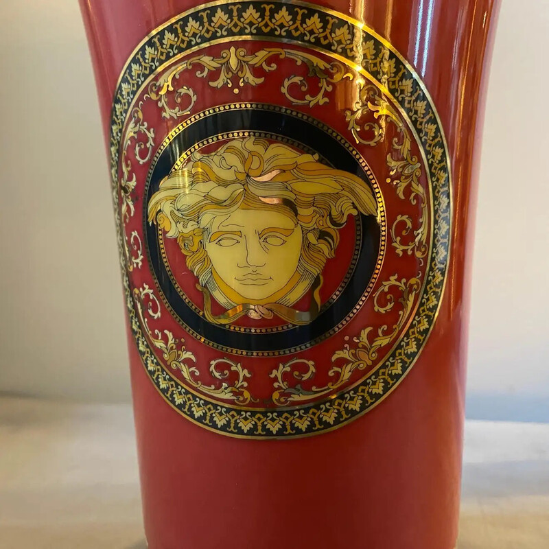 Vintage Medusa porcelana de Gianni Versace para Rosenthal, 1990