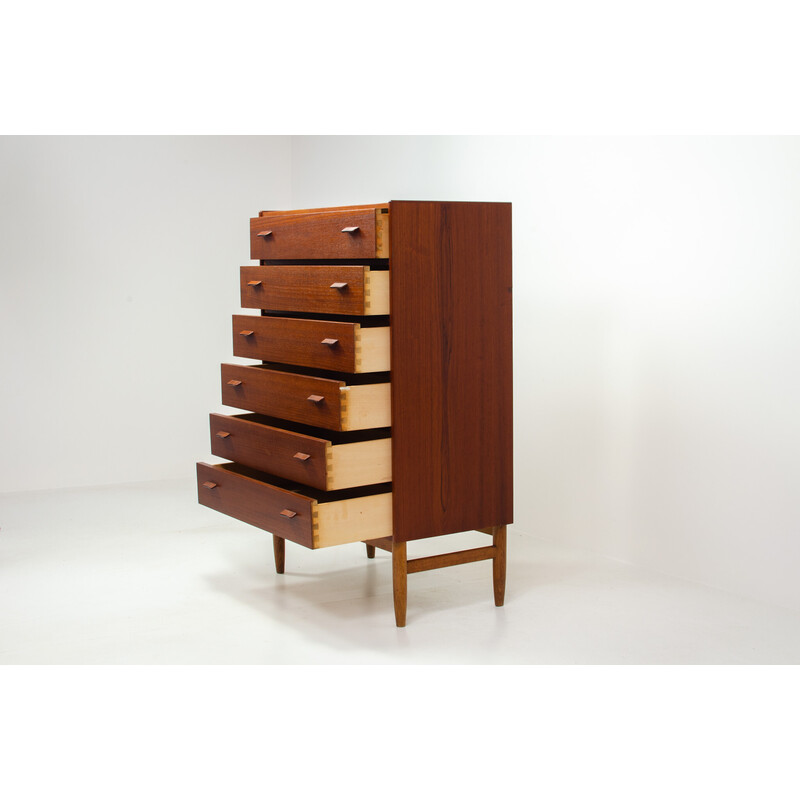 Cassettiera vintage Tallboy in teak di Poul Volther per Munch Møbler, Danimarca 1950