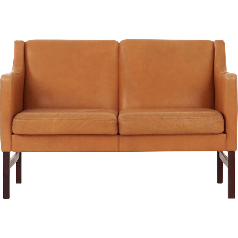 Vintage sofa model V17 by Illum Wikkelsø