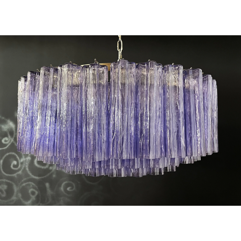 Vintage Italian chandelier in Murano glass