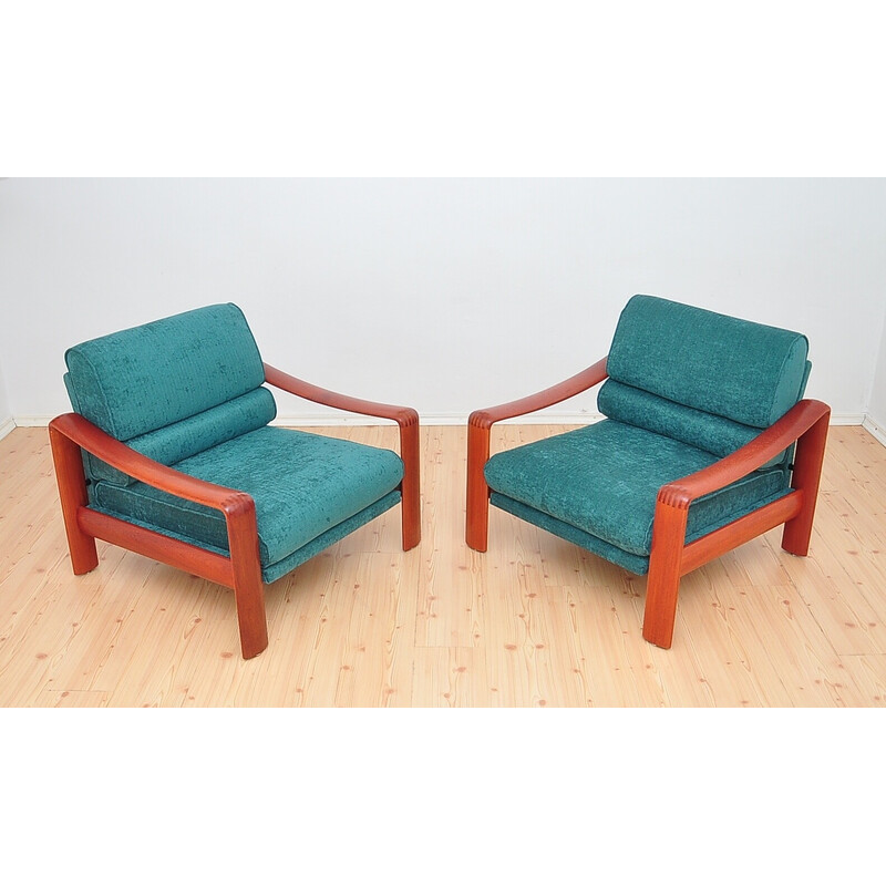 Paar skandinavische Vintage-Sessel aus massivem Teakholz, 1970er Jahre