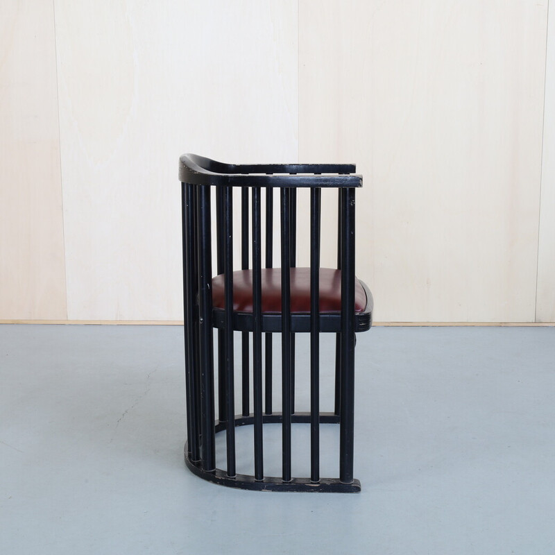 Coppia di sedie Barrel vintage di Josef Hoffmann per Ton
