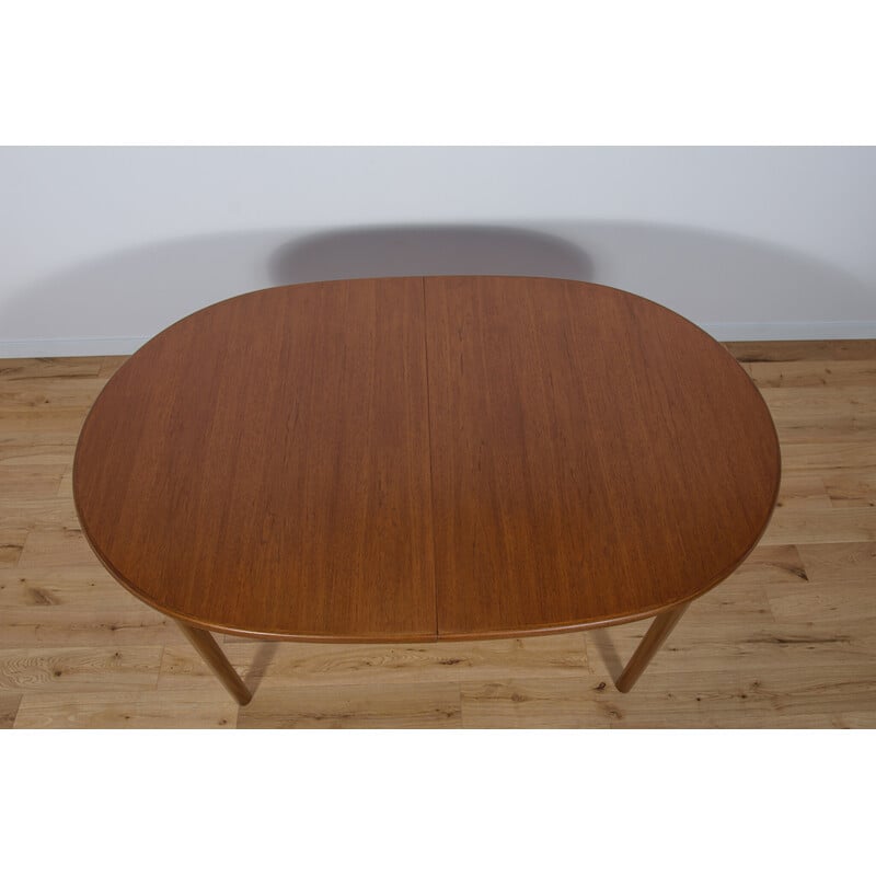 Table ovale vintage extensible en teck par McIntosh, 1960