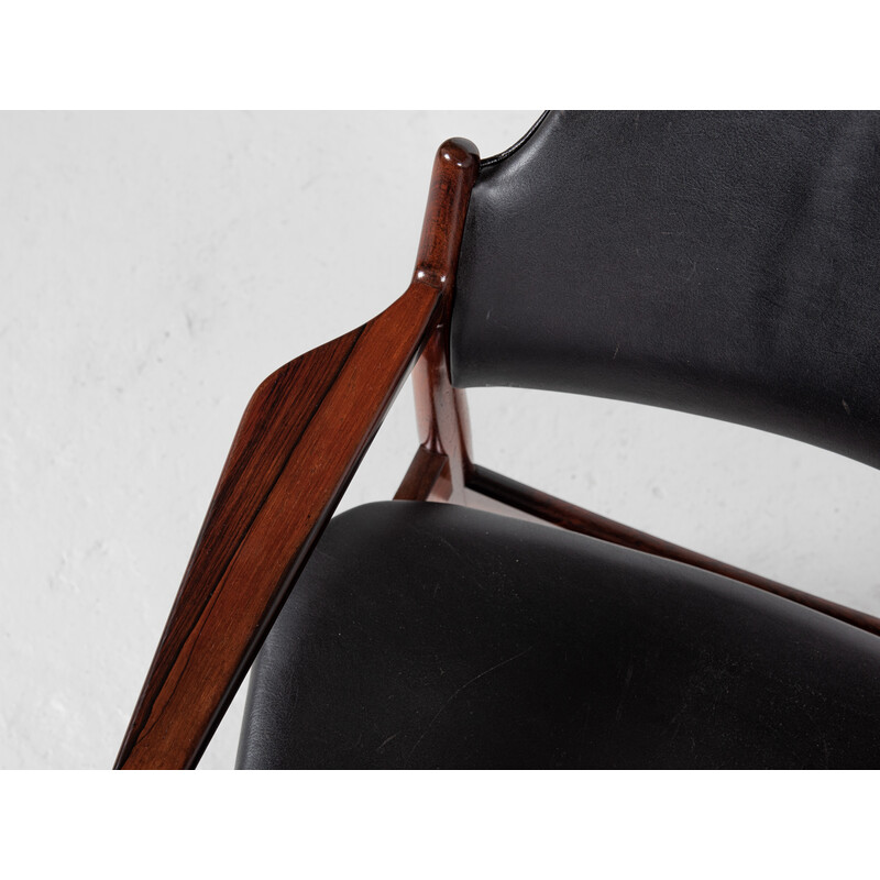Pair of mid century Danish armchairs 62A in rosewood and leather by Arne Vodder for Sibast, 1960s