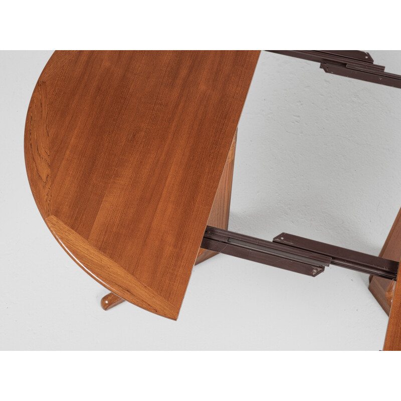 Mid century Danish extendable round dining table in teak by Silkeborg, 1960s