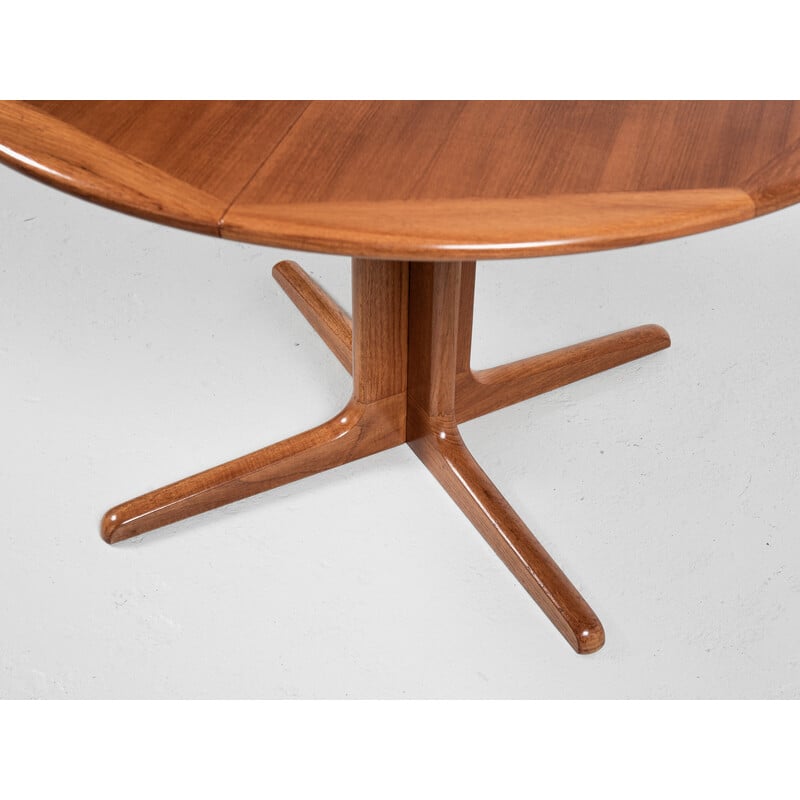 Mid century Danish extendable round dining table in teak by Silkeborg, 1960s
