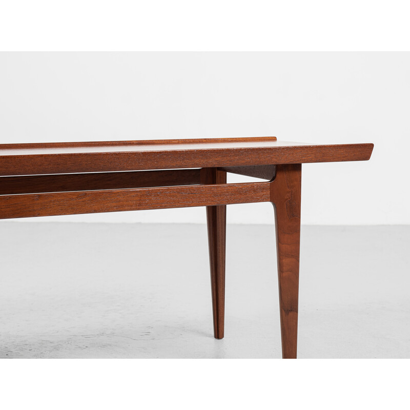 Mid century Danish coffee table in teak by Finn Juhl for France and Søn, 1960s