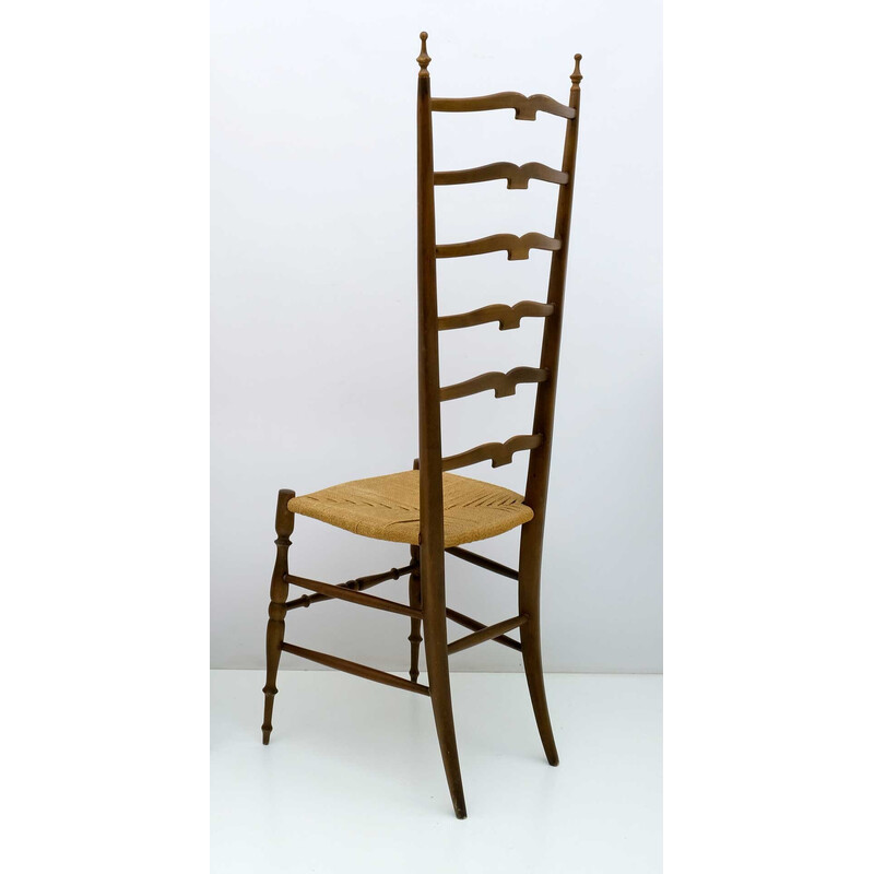 Paar vintage houten Italiaanse stoelen met hoge ladderrug door Paolo Buffa Chiavari, jaren 1950