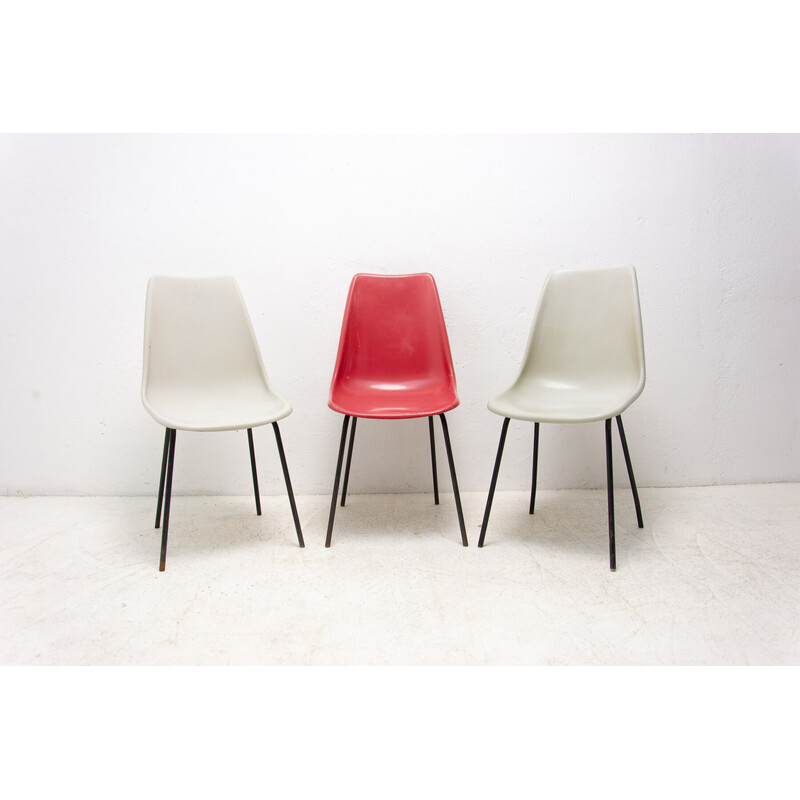 Set of 3 vintage fiberglass chairs by Miroslav Navrátil for Vertex, Czechoslovakia 1960