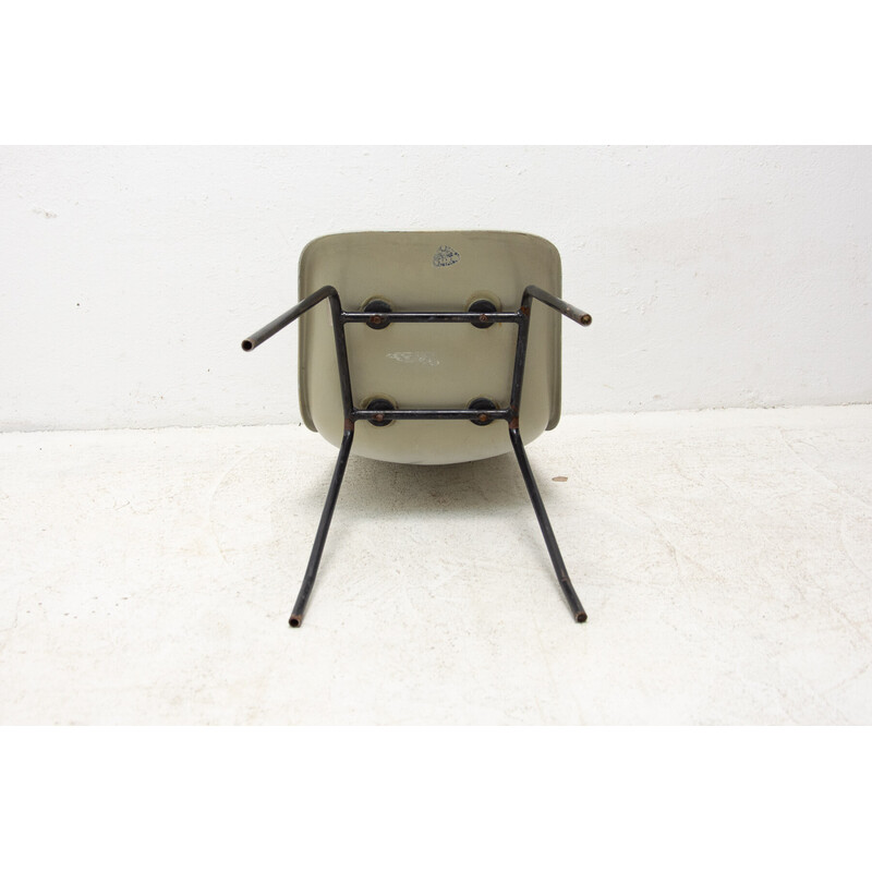 Set of 3 vintage fiberglass chairs by Miroslav Navrátil for Vertex, Czechoslovakia 1960