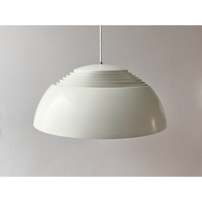 Lampada a sospensione vintage Aj Royal di Arne Jacobsen per Louis Poulsen, Danimarca 1980