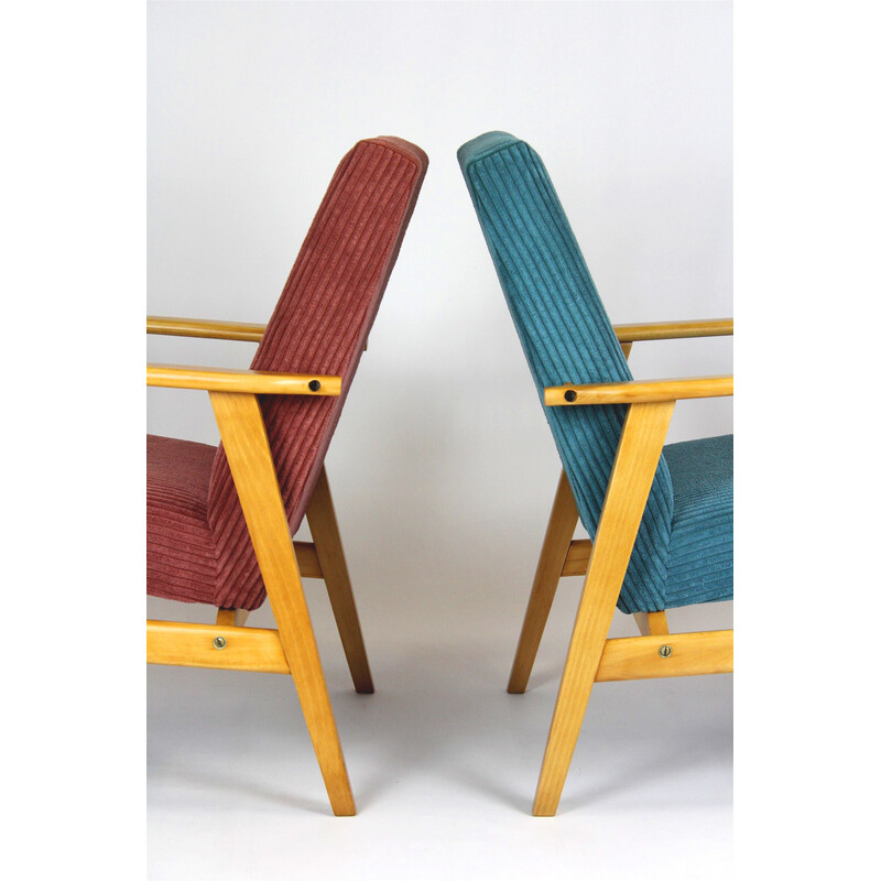 Paar mid-eeuwse roze en turquoise beukenhouten fauteuils, 1960