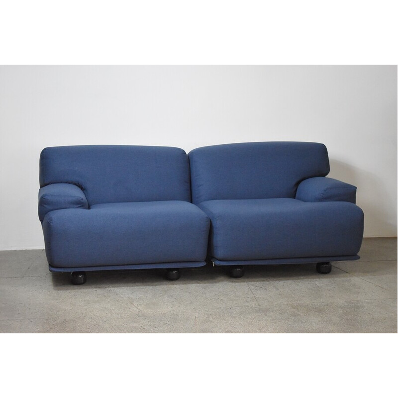 Zweisitziges Sofa von Vico Magistretti für Cassina, Italien 1975