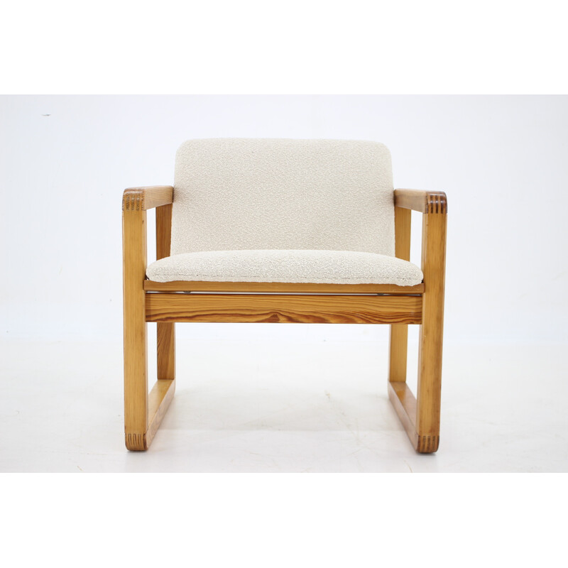 Vintage armchair in boucle, Czechoslovakia 1970s