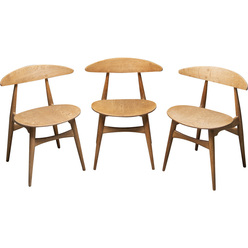 Set of 3 vintage Ch33 dining chairs by Hans J. Wegner for Carl Hansen and Søn, Denmark