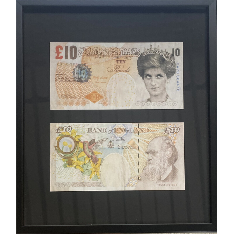 Banconota vintage da 10 sterline con le sembianze di Lady Di emessa da Banksy in Inghilterra