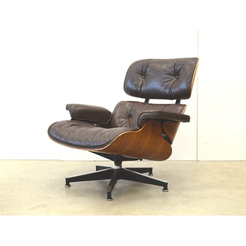 Fauteuil lounge en palissandre par Eames pour Herman Miller - 1970