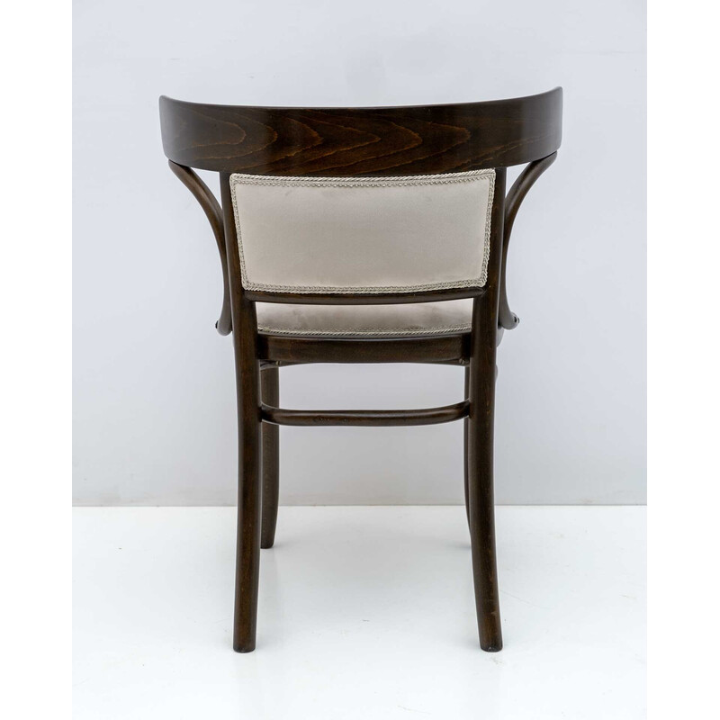 Sedia vintage Thonet austriaca con braccioli in legno curvato, anni '20