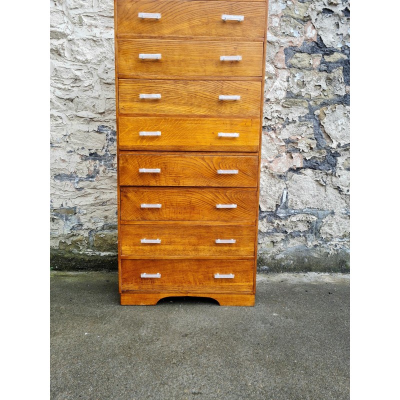 Vintage oakwood eight drawers chest of drawers