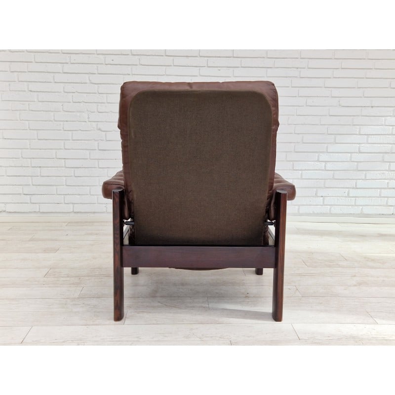 Scandinavian vintage adjustable armchair in brown leather and oak wood, 1970s