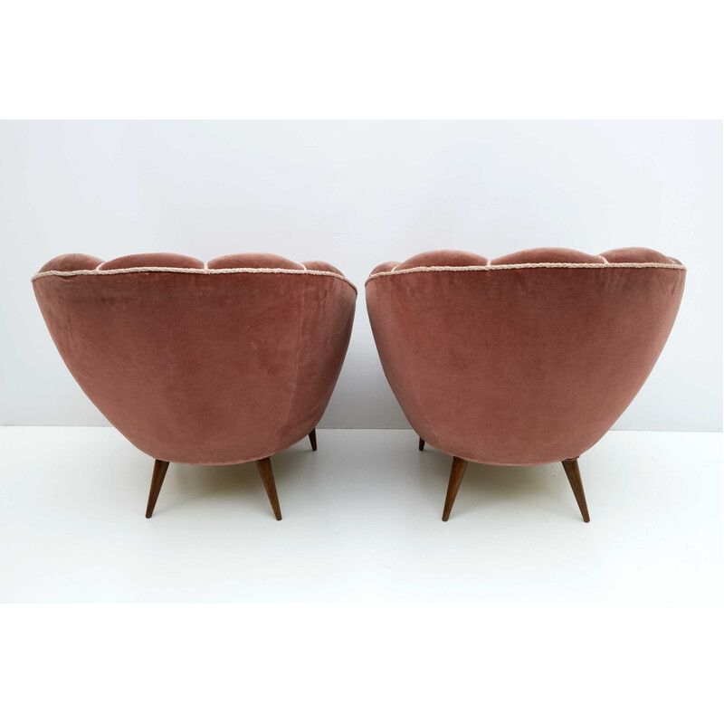 Pair of mid-century Italian armchairs by Gio Ponti for Isa Bergamo, 1950s