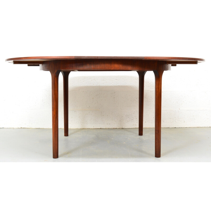 Rosewood Extendable Dining Table by McIntosh - 1960s