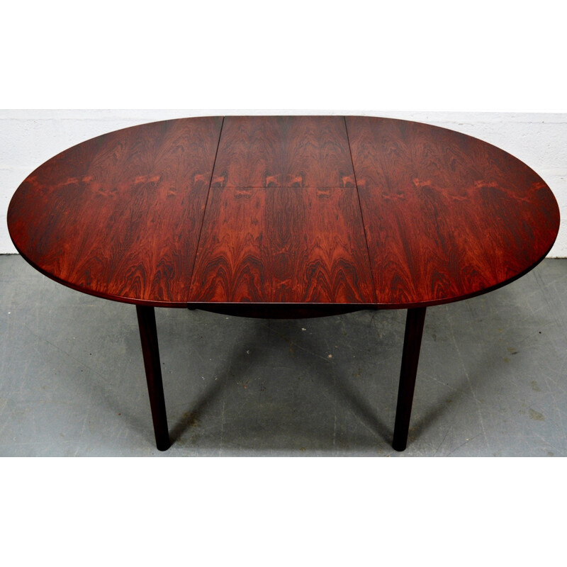 Rosewood Extendable Dining Table by McIntosh - 1960s
