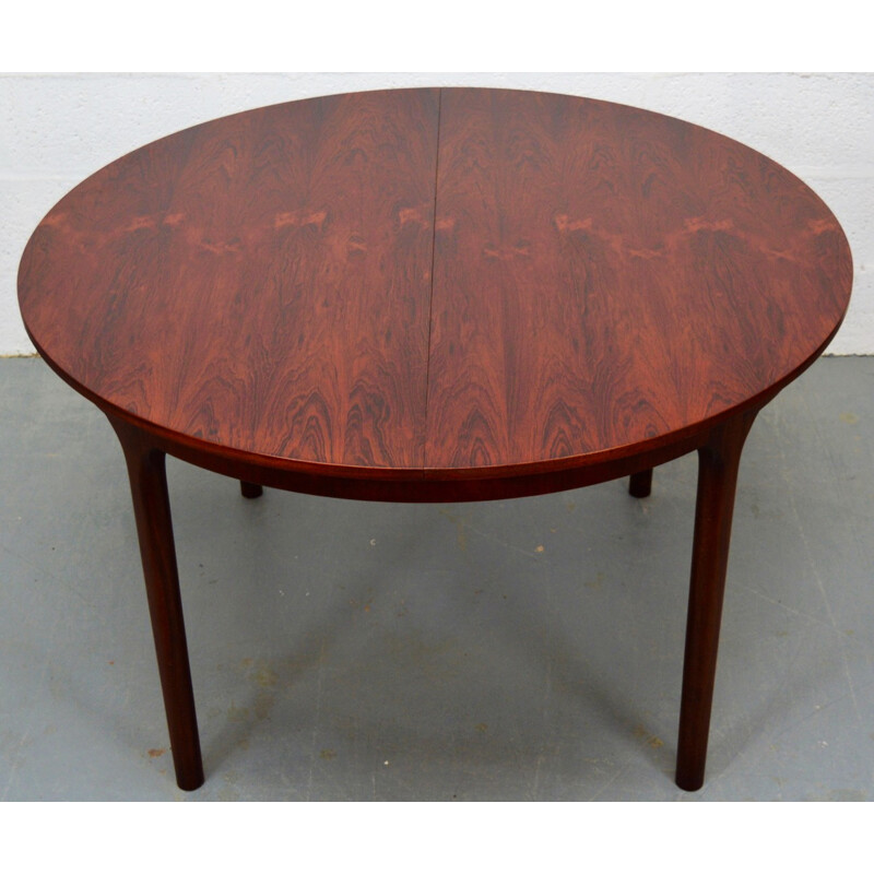 Rosewood Extendable Dining Table by McIntosh - 1960s