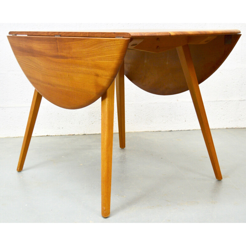 Ensemble de salon avec 4 chaises et 1 table vintage édition Ercol - 1960