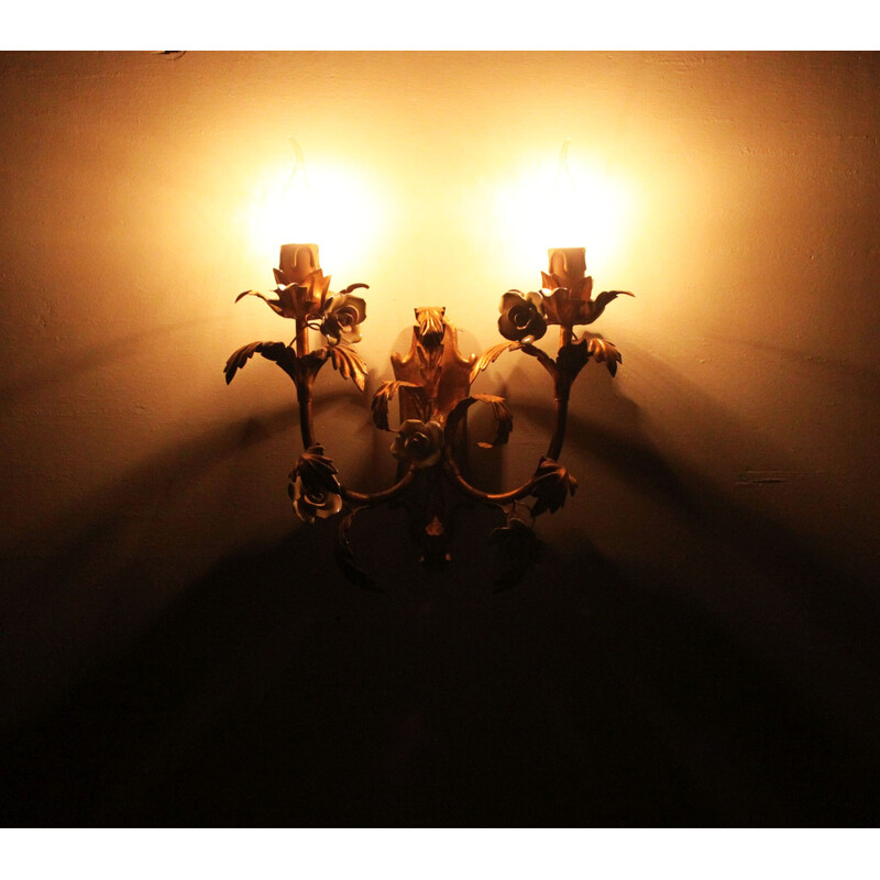 Paar vintage gouden wandlampen met porseleinen bloemen