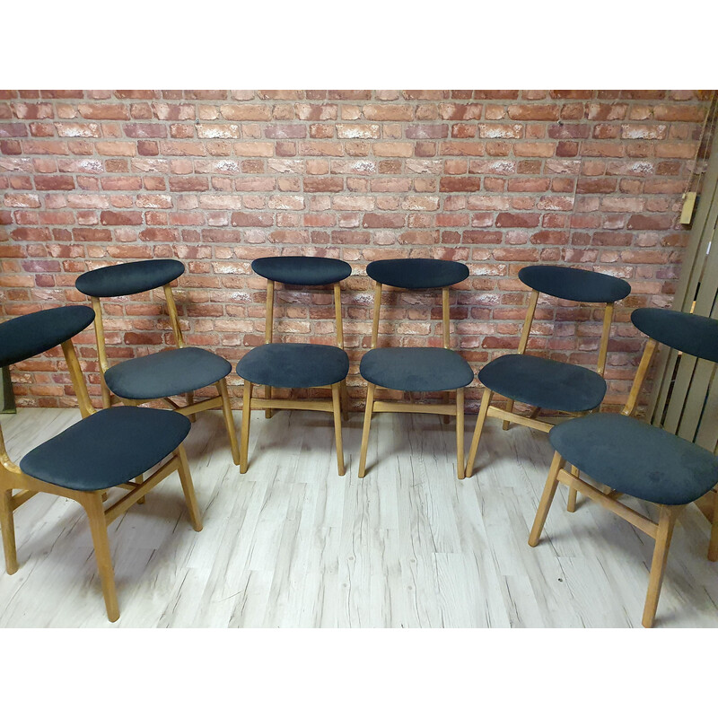 Set of 6 vintage beech chairs by Rajmund Hałas, Poland 1960